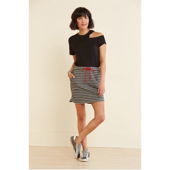 SUNDRY x EVEREVE The Everyday Striped Skirt // XS - Picture 7 of 9